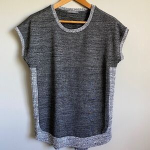 Suzy Shier Women's Gray/Black Knit‎ Short Sleeve Sweater Top Medium Office Boxy